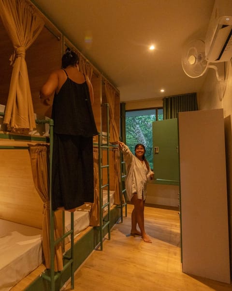 Where Is Hostel - Koh Tao Hostel in Ko Tao