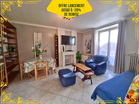 TV and multimedia, Living room, Seating area, Dining area, Text overlay