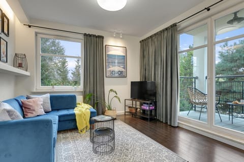 TV and multimedia, Balcony/Terrace, Living room, Seating area