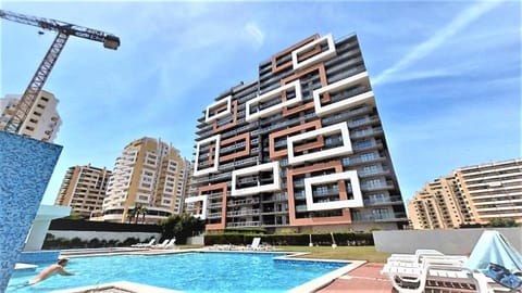 Property building, Garden, Swimming pool