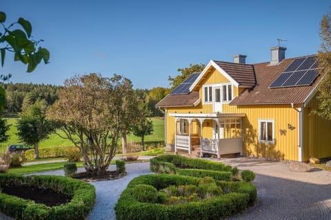 Property building, Spring, Day, Natural landscape