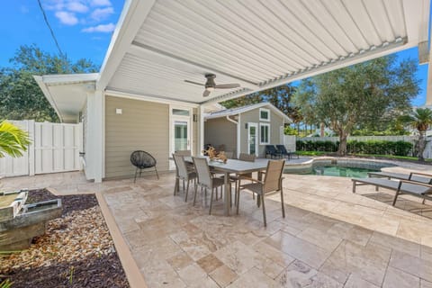 Reel Me In House in Saint Armands Key