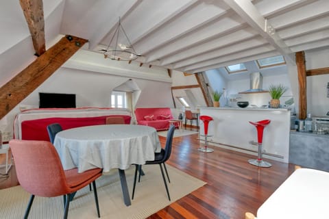 Property building, Living room