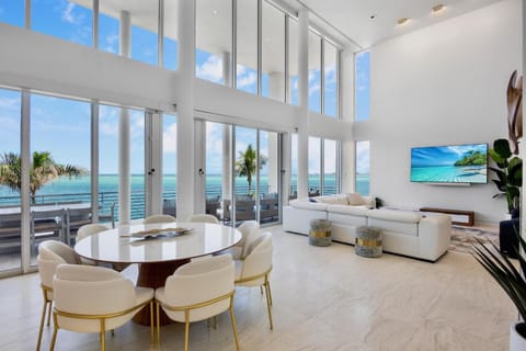 Siesta Sunset Sanctuary House in Siesta Key