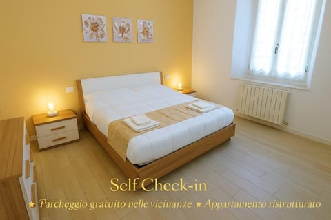 Bedroom, Parking, internet