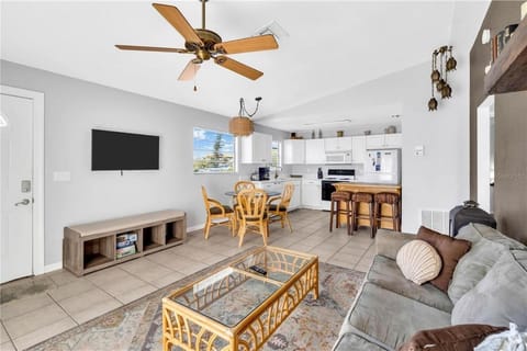 Sunny Side House in Bradenton Beach