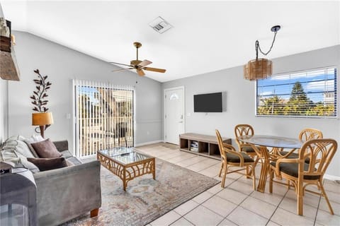 Sunny Side House in Bradenton Beach