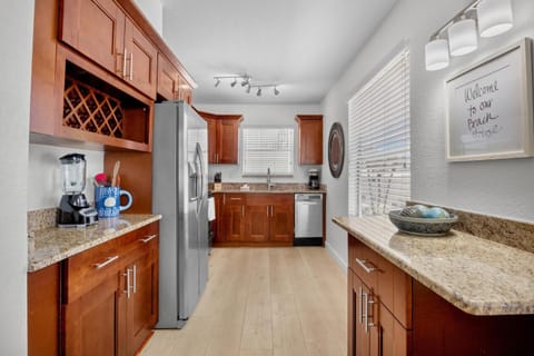 Beach Sunrise Villa House in Bradenton Beach