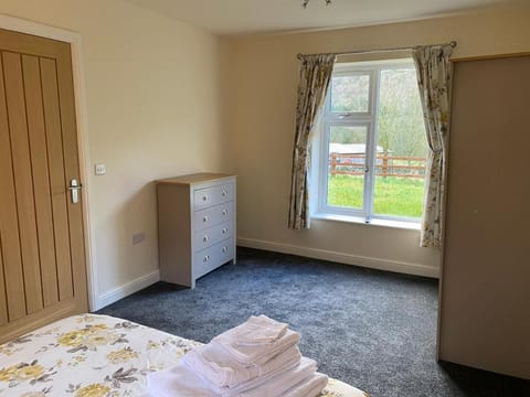 The Wendy House in beautiful Hardcastle Crags House in Hebden Bridge