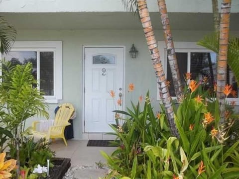 Palm Cay 2 House in Ilexhurst