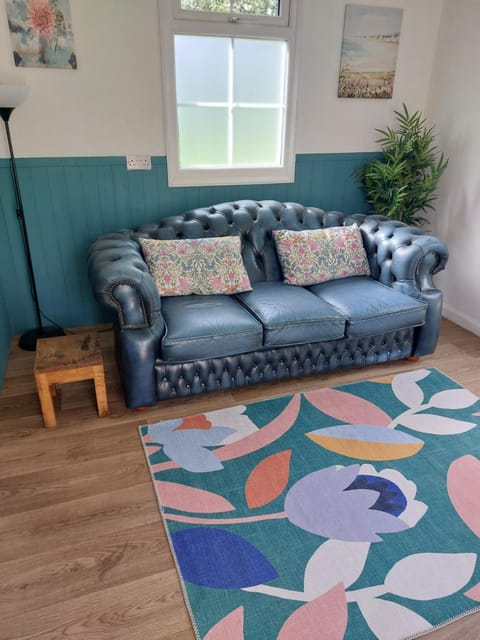 The Garden Room at Poplar Cottage Bed and Breakfast in Weston-super-Mare