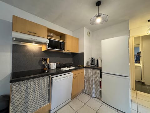 Le Cocoon des Réservoirs - Parking & Terrace Apartment in Auvergne-Rhône-Alpes