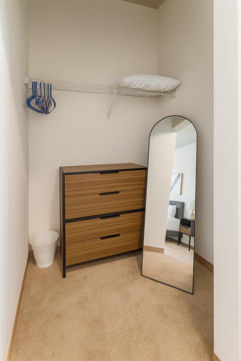 Five Points South Spacious 2BR with 2 Queens Apartment in Vestavia Hills