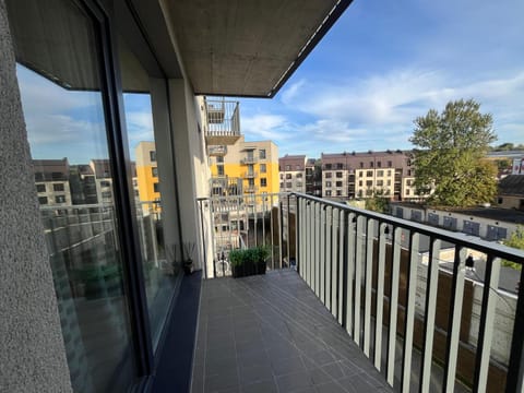 Property building, View (from property/room), Balcony/Terrace