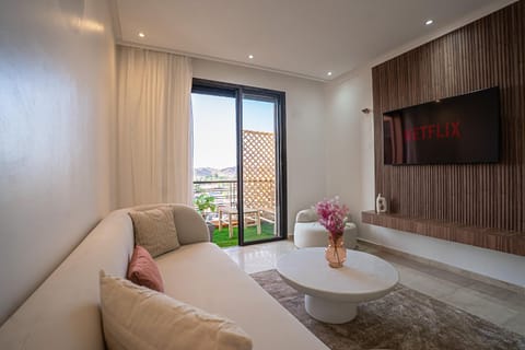 View (from property/room), Living room, Seating area