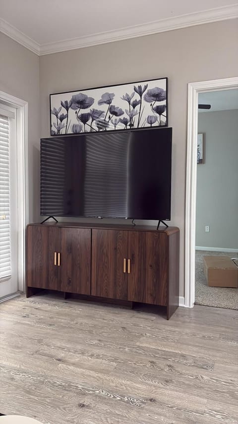 Stylish 1BR in Magnolia Easy Access to Woodlands Apartment in The Woodlands