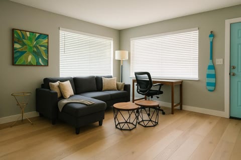 2 Beach Units for 6 | Patio + Free Parking Apartment in Hollywood Beach