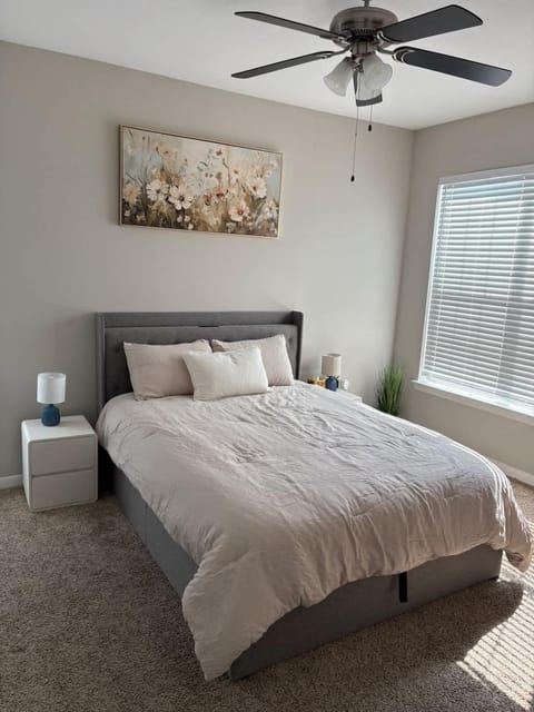 Chic 1BR Retreat in Magnolia Near The Woodlands Apartment in The Woodlands