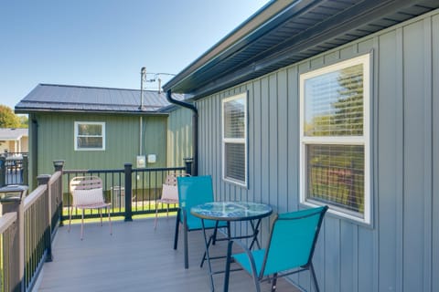 Blue Heron Walk to Kelso Beach! Pet-Friendly Gem House in Millcreek Township