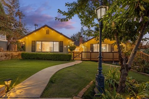 Cozy Cabin by Bass Lake, with Boat Slip Cabin in Bass Lake