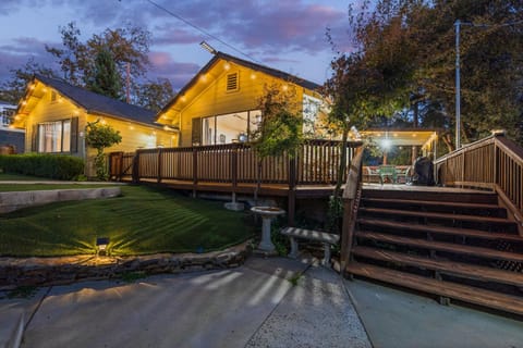 Cozy Cabin by Bass Lake, with Boat Slip Cabin in Bass Lake