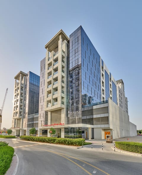 Property building, Day, Street view, Location