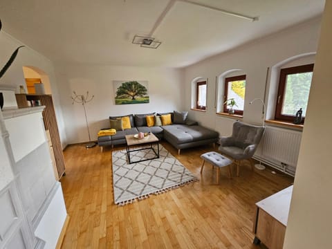 Living room, Bedroom