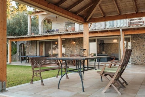 BBQ facilities, Garden