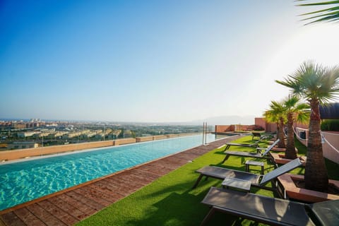 Pool view, Swimming pool