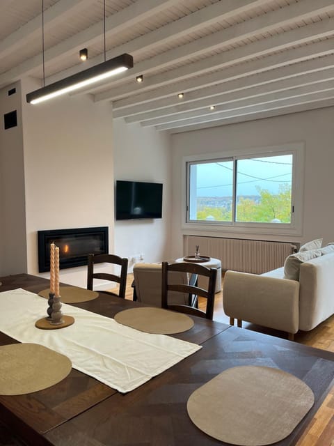 Villa Hortensia - Charming Cottage Near Fontainebleau Apartment in Fontainebleau