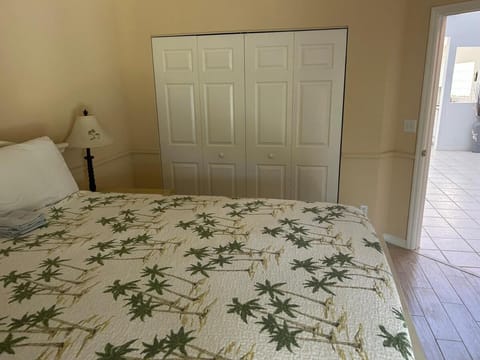 Coastal Calm Your Beachside Home House in Naples Park