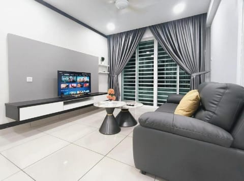 TV and multimedia, Balcony/Terrace, Living room, Seating area, internet, air conditioner