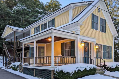 Hoffman's Historical Gathering House at Okemo Apartment in Ludlow