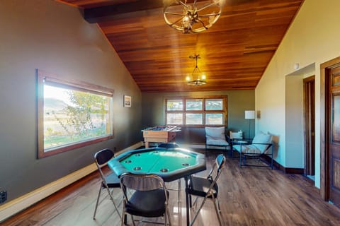 Pioneer Ridge Main House House in Colorado