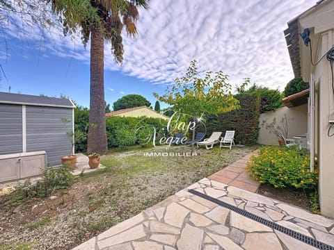 Patio, Garden, Garden view