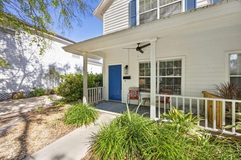 322 S, 5th Street Unit A townhouse House in Fernandina Beach