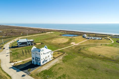 Luxury Gulf Views Pool Exclusive Villa House in Bolivar Peninsula