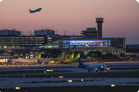 Paradise Beach Apartment in Town N Country