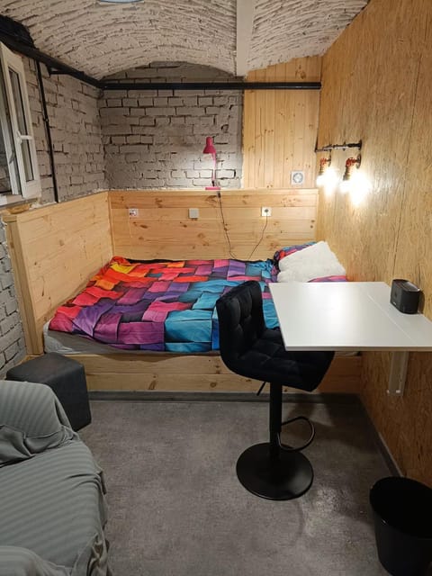 Room 1 industrial Bed and Breakfast in Krakow