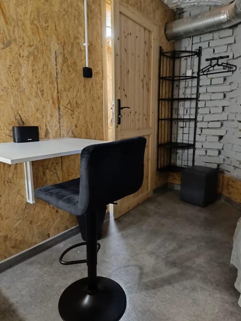 Room 1 industrial Bed and Breakfast in Krakow