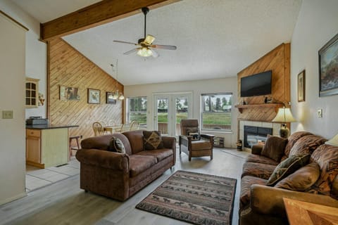 145 Davis Cup #4039 House in Pagosa Springs