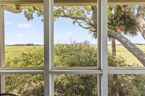 1806 Heron Point House in Summerville