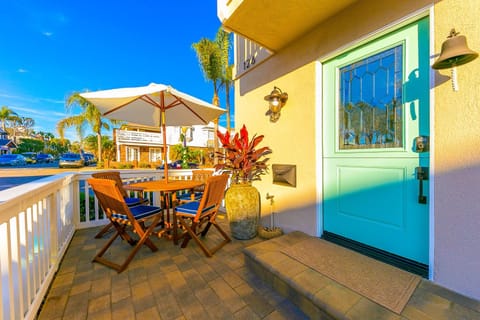 Balboa Island Home House in Balboa Island