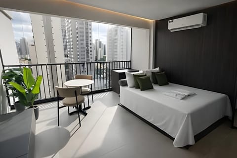 Bed, View (from property/room)