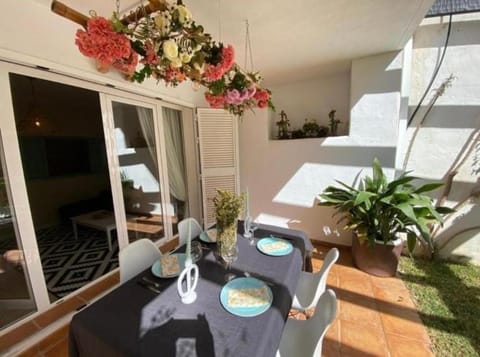 Patio, Balcony/Terrace