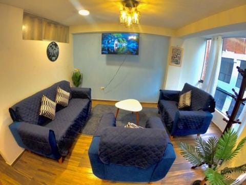Communal lounge/ TV room, Communal lounge/ TV room