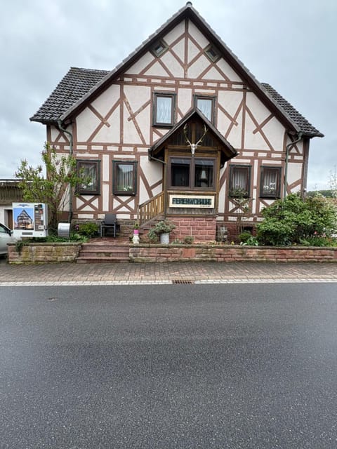 Property building, Day