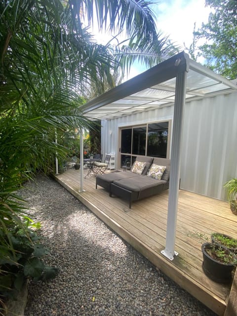 Balcony/Terrace, sunbed