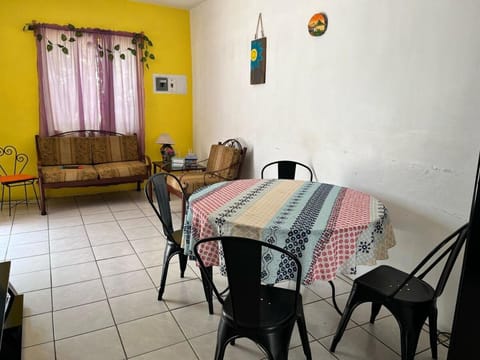 Casa Ambar 2 recamaras,aire acondicionado y factura House in Villa de Álvarez