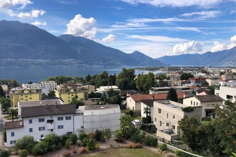 Day, Natural landscape, City view, Lake view